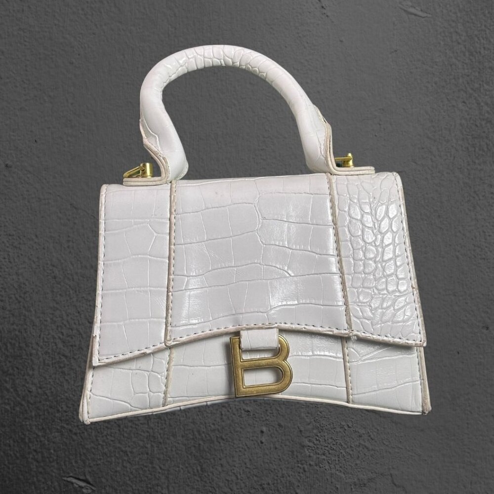 White Hourglass Square Faux Leather Handbag
